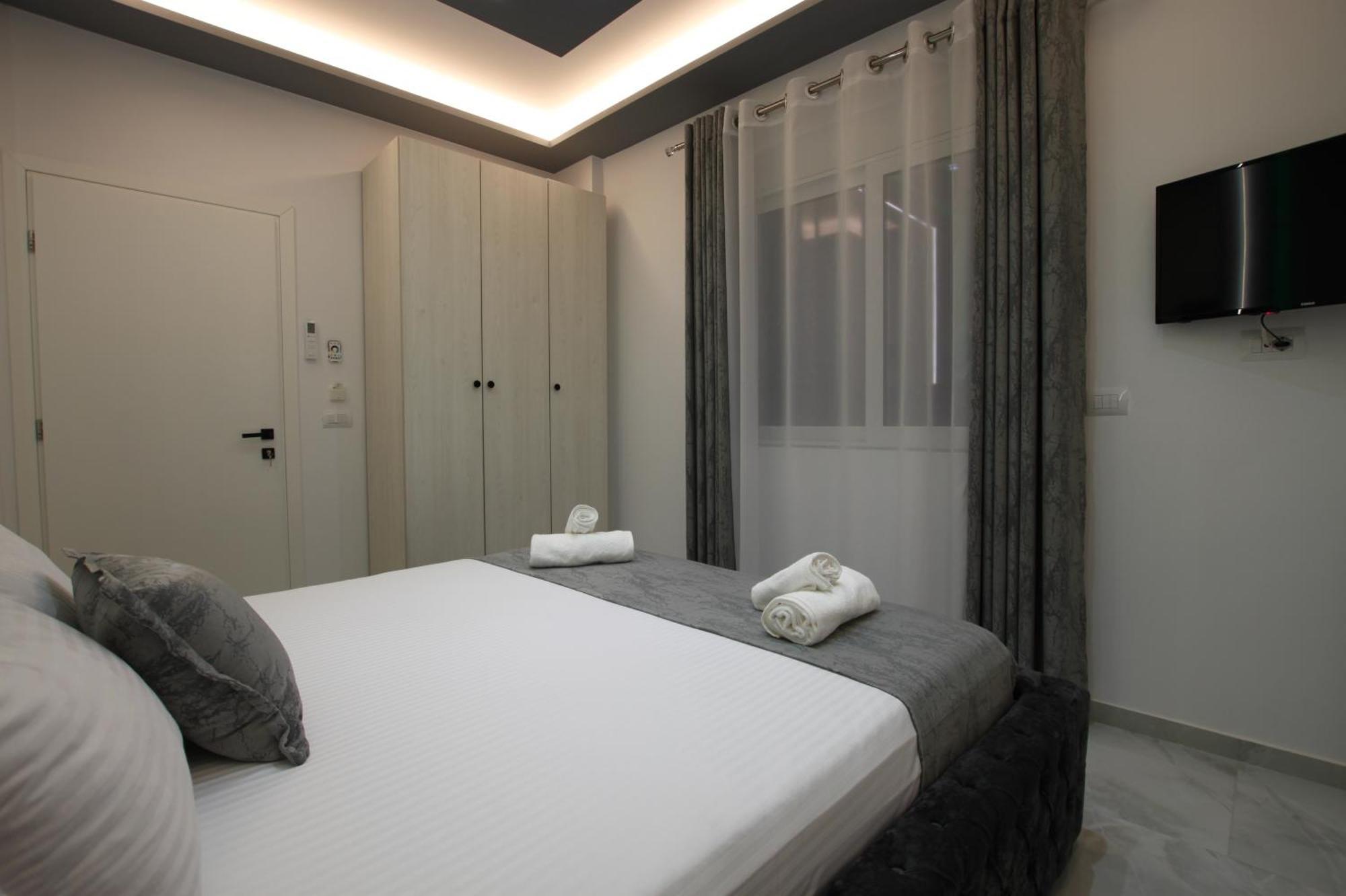 Vila Roxhest Sarande Bagian luar foto