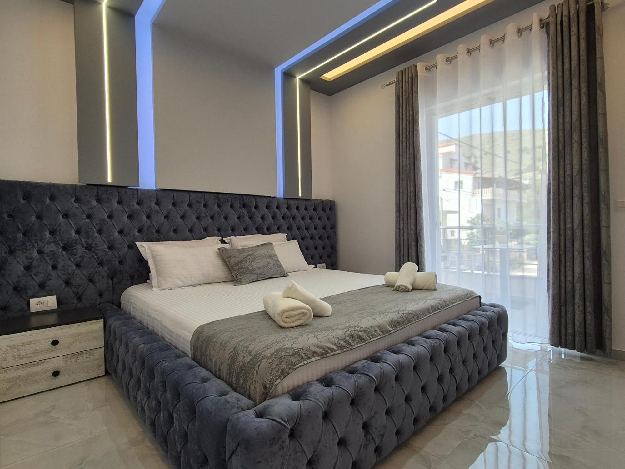 Vila Roxhest Sarande Bagian luar foto