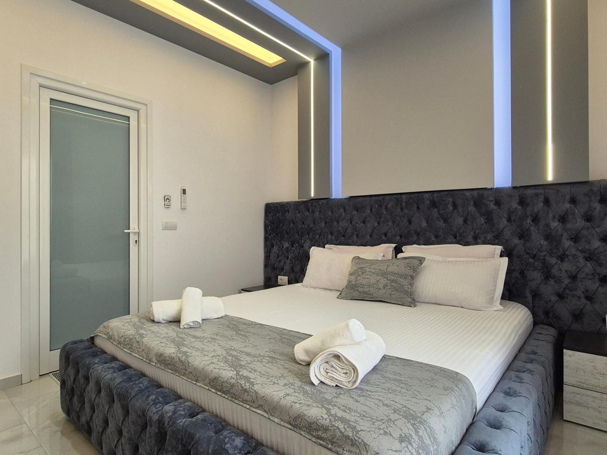 Vila Roxhest Sarande Bagian luar foto