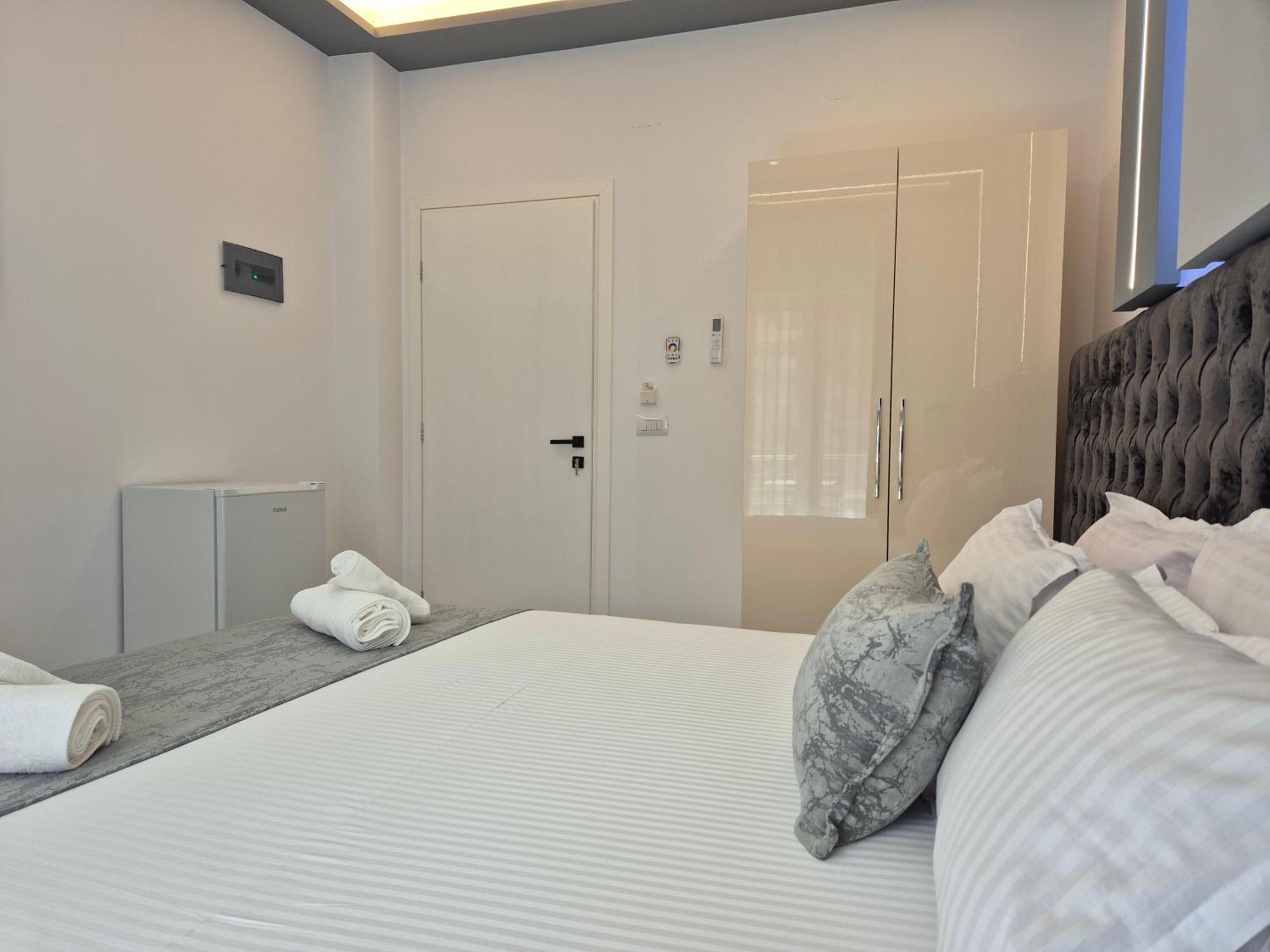 Vila Roxhest Sarande Bagian luar foto