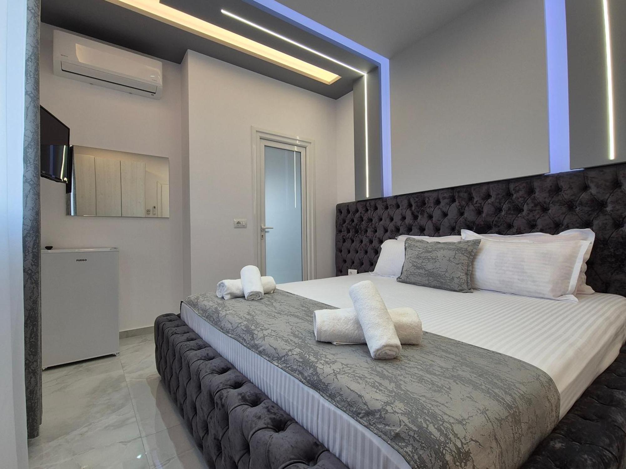 Vila Roxhest Sarande Bagian luar foto